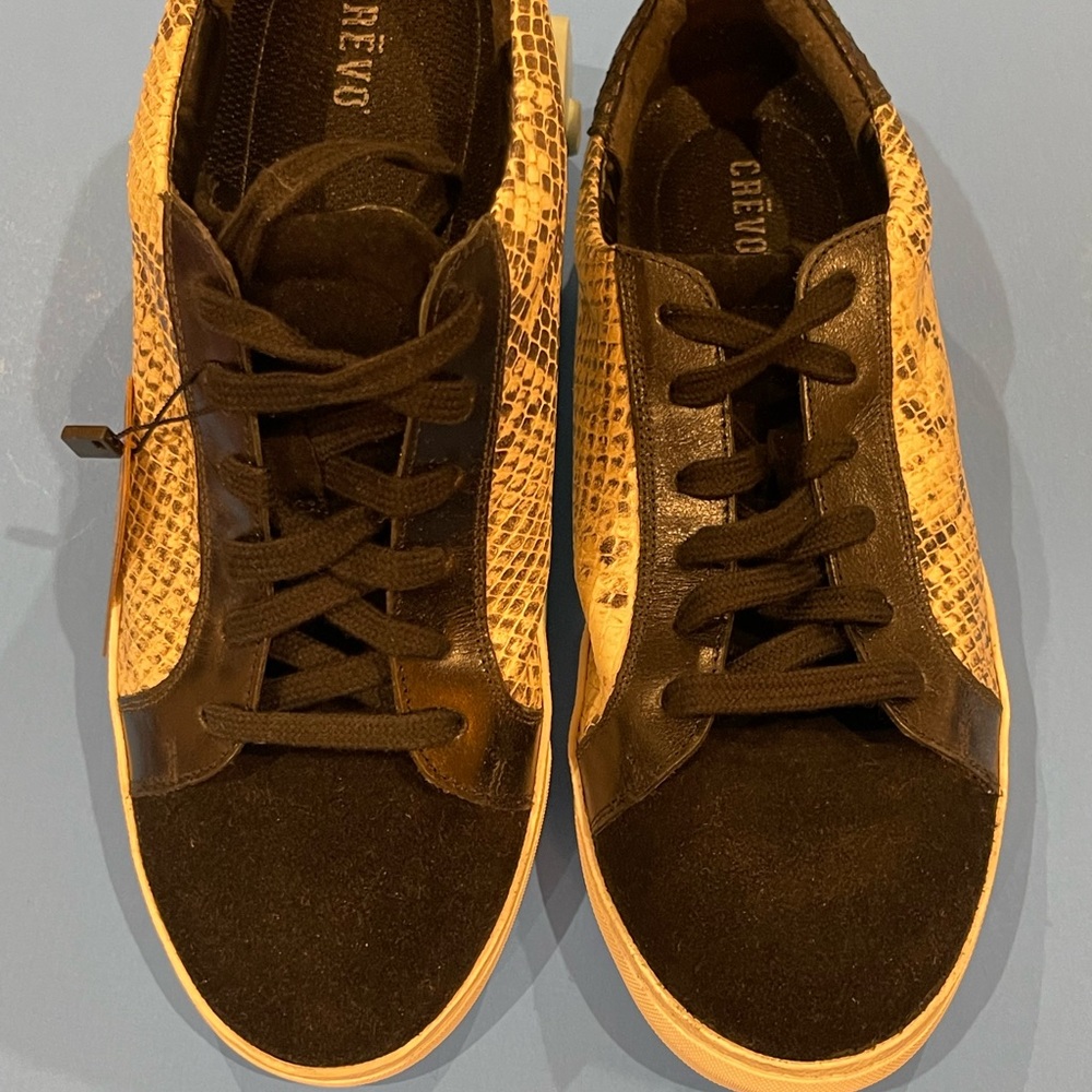 Crevo Womens Sneakers Black Suede Design